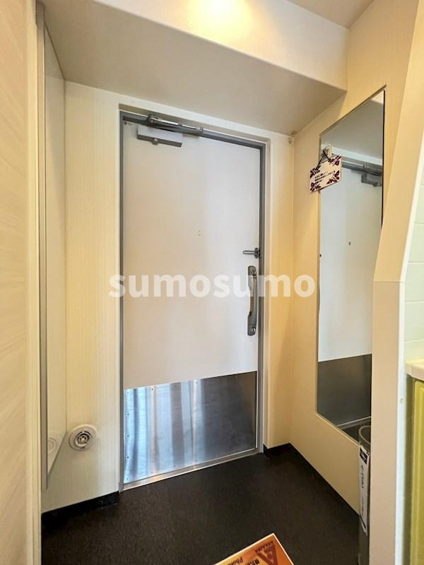 ル・パピヨンBCの玄関