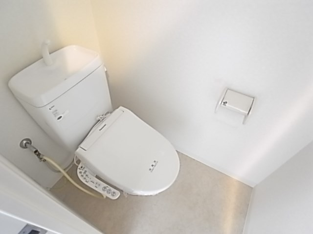 アウローラ武庫之荘のトイレ|シンプルで使いやすいトイレです