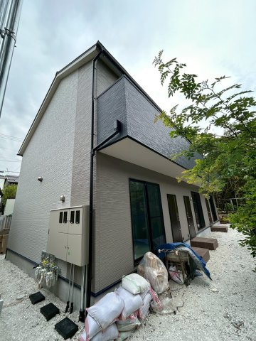 テラス 神戸市東灘区西岡本４丁目の外観