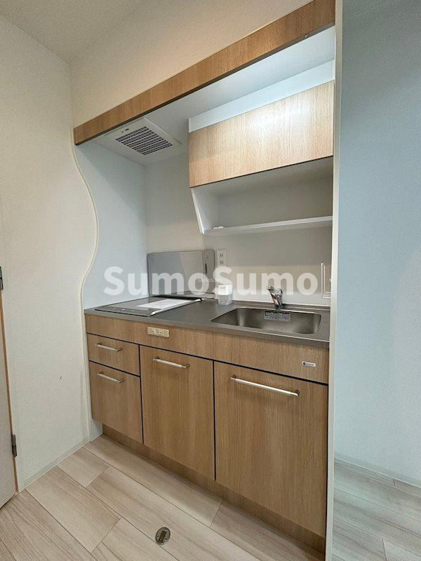 セレニテ日本橋プリエのキッチン|きれいなキッチンです