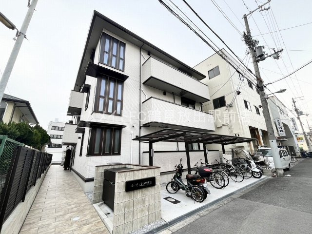 大阪市鶴見区今津中３丁目のアパートの外観