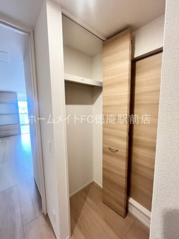 大阪市鶴見区今津中３丁目のアパートの収納