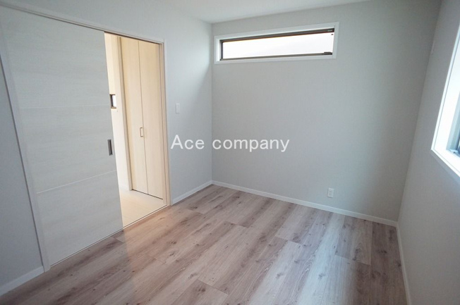 【子供部屋】 | 八尾市荘内町1丁目 | 【3階：洋室5.2帖】