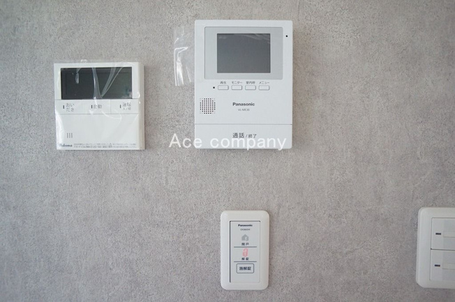 【内装】 | 八尾市荘内町1丁目 | 【給湯器パネル☆】【TVモニターホン☆】【玄関電子キーシステム☆】