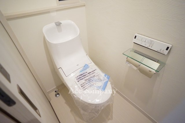 【トイレ】 | 八尾市太田6丁目 | トイレは1階と2階の2ヶ所に完備♪こちらは1階のシャワートイレです☆