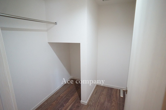 【収納】 | 八尾市太田6丁目 | 【1階：洋室6.5帖】の収納内♪お好きにカスタマイズを♪床下収納も付いています♪