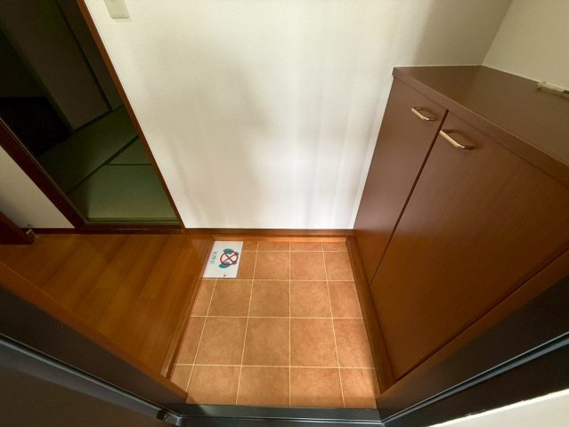 リバーサイドスクエアの玄関