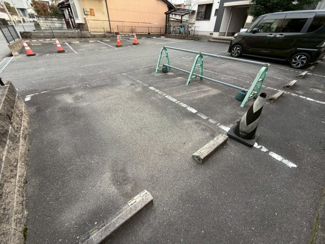 リバーサイドスクエアの駐車場