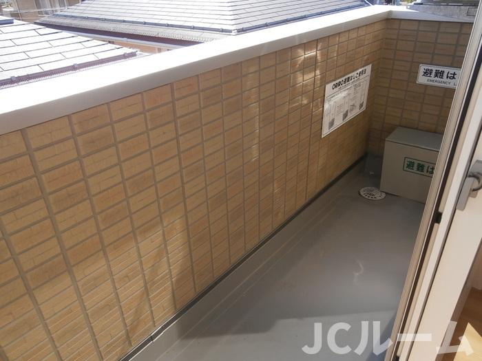 メゾンアルカンシェル のバルコニー