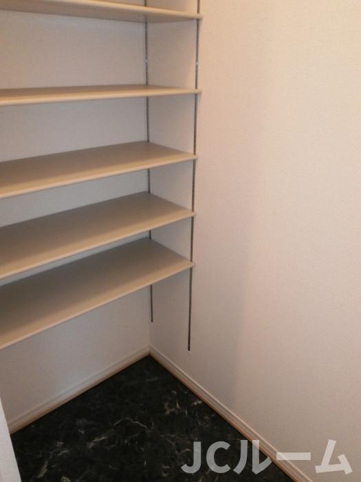 メゾンアルカンシェル の収納