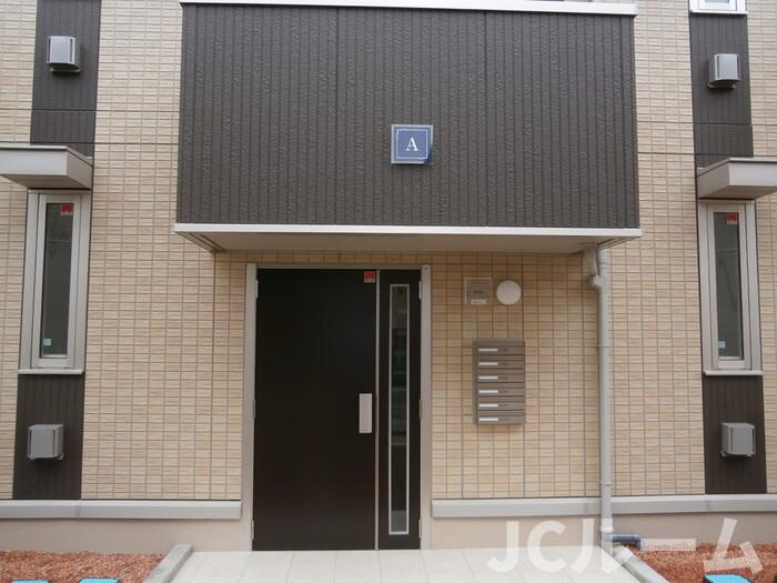 メゾンアルカンシェル のエントランス