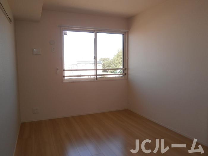 メゾンアルカンシェル の居間・リビング