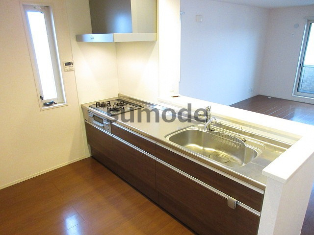 茨木市上中条２丁目のアパートのキッチン