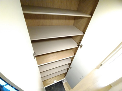 【玄関】 | レオネクストレジデンス川崎 | シューズボックス