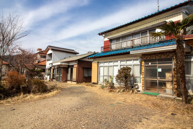 足利市利保町１丁目の売地の外観