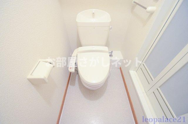 レオパレスマ・メゾン【おとり物件なし】のトイレ|同タイプの部屋の写真です