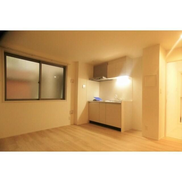 グランパーク本所の居間・リビング