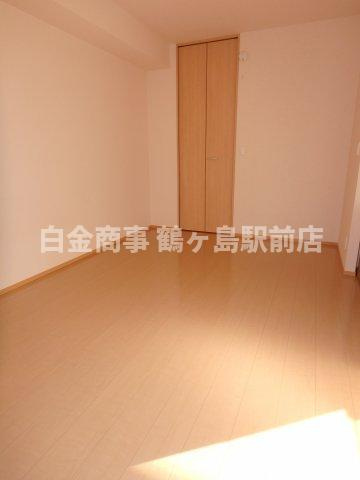 ラ・グラシューズAの洋室