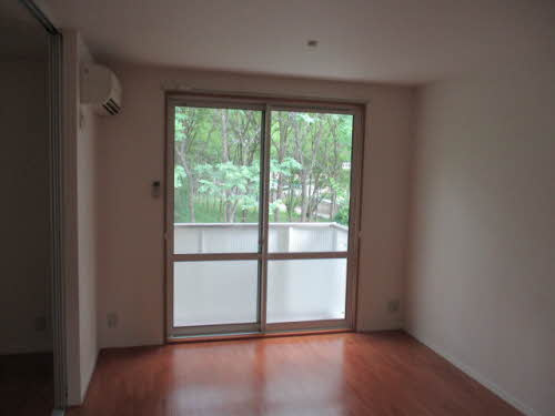 メゾンドクレールの居間・リビング