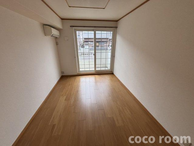 リュシオルの居間・リビング