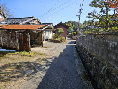 【前面道路含む現地写真】 | 鳥取市津ノ井土地