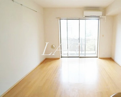 【居間・リビング】 | ＭＯＭＯＫＩ | 洋室のお部屋です。