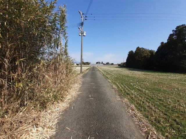 宇土市走潟町の売地の前面道路含む現地写真