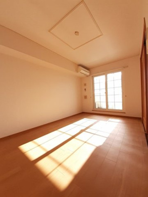 【居間・リビング】 | メゾンアモロッソⅠ番館