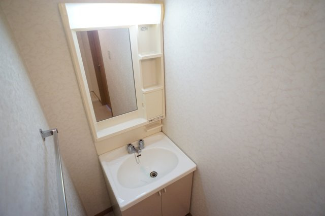 ウイングヒルズの洗面所