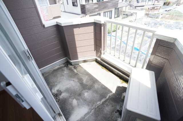 ウイングヒルズのバルコニー