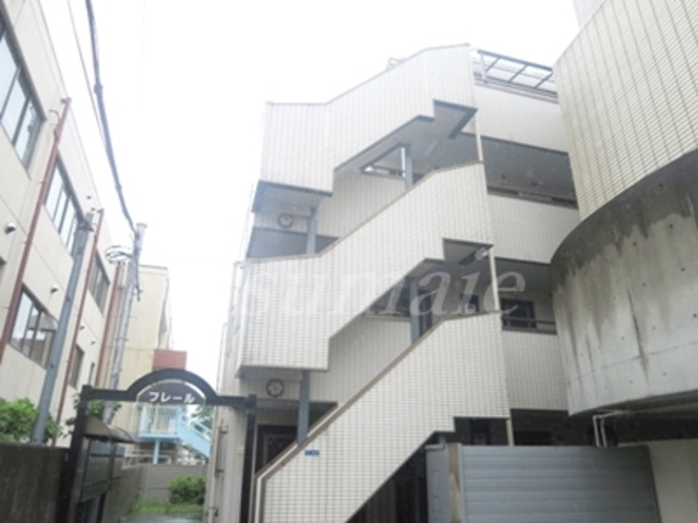 フレールの外観|鉄骨造4階建のマンションです☆