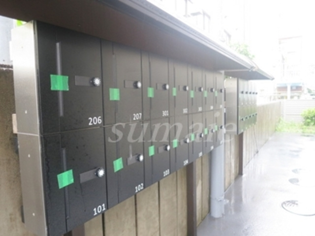 フレールのその他共用部分|集合ポストです。