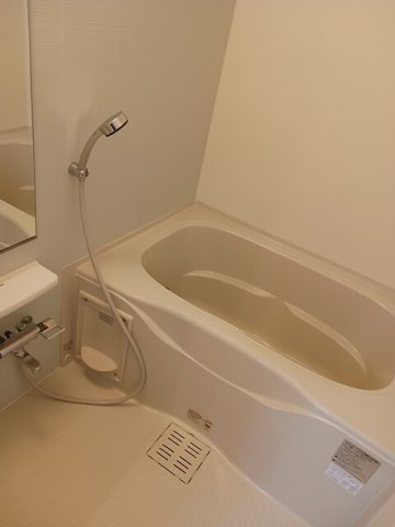 グランレーヴの浴室|コンパクトで使いやすいお風呂です