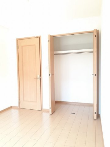 シャン・プレ・ロジュマンⅡの収納|収納スペース豊富です