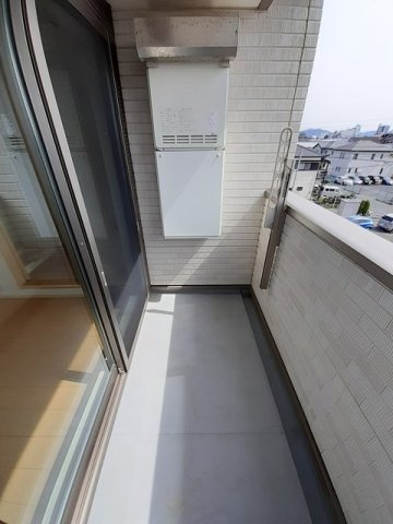 フェリースのバルコニー