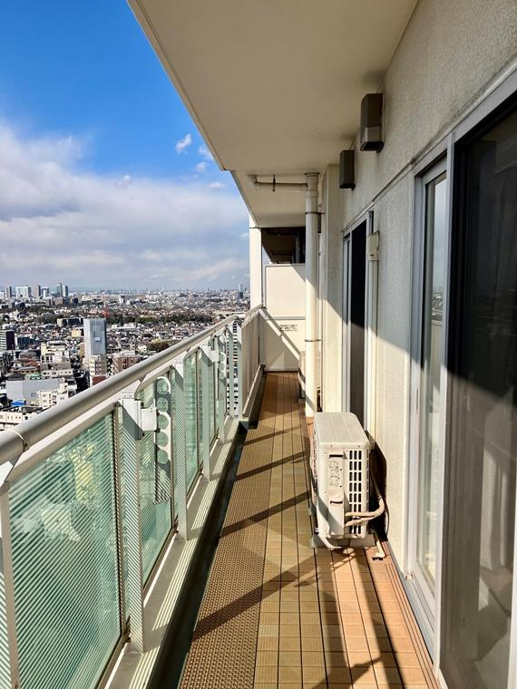 プラウドタワー稲毛のバルコニー|広々としたバルコニーです