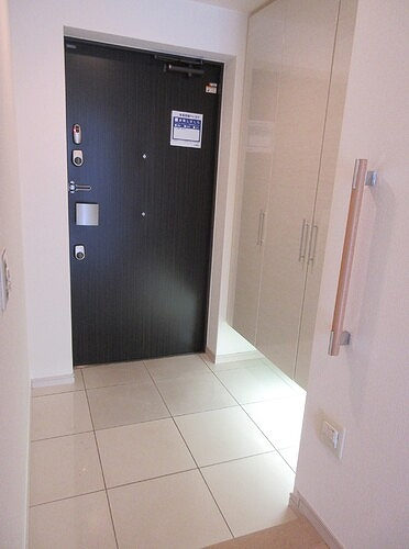 ライオンズ千葉寺ステーションフロントレジデンスの玄関|玄関　※2025年3月撮影