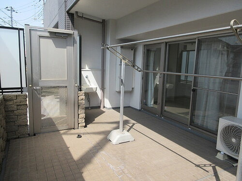 ライオンズ千葉寺ステーションフロントレジデンスのバルコニー|テラス　※2025年3月撮影