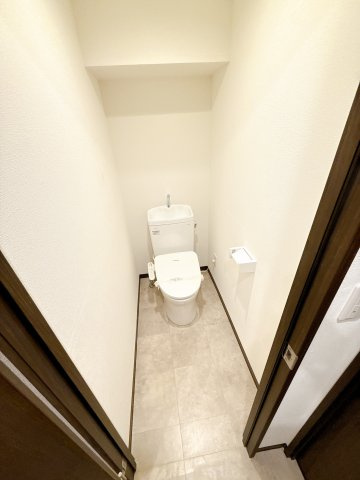 千葉市花見川区作新台８丁目の賃貸マンションのトイレ|トイレです