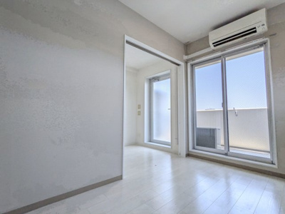 【居間・リビング】 | プロスパー江坂479 | おしゃれな居間です