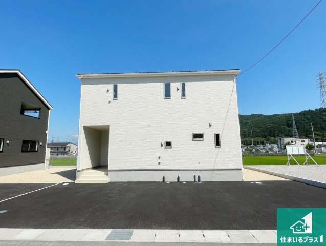 ★29(土)30(日)現地見学可能！★東近江市五個荘清水鼻町　ラスト1邸の外観|お客様に長く安心して住んでいだだける事にこだわった家づくり！住んでからのアフターサービスにもしっかりと取り組んでいます！