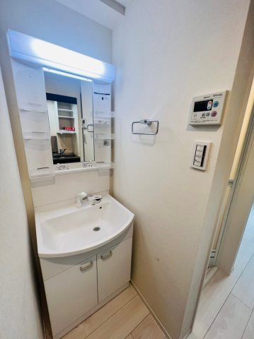 The Lex Oji（ザレックスオウジ）の洗面所|（同仕様画像）