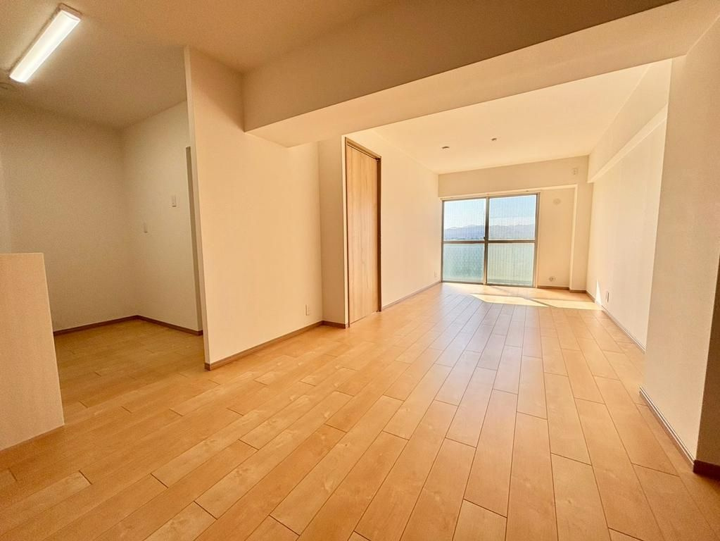 福生市武蔵野台２丁目の中古マンションの居間・リビング