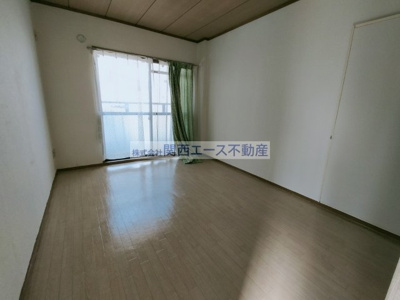 【洋室】 | トリイプラザマンションⅠ