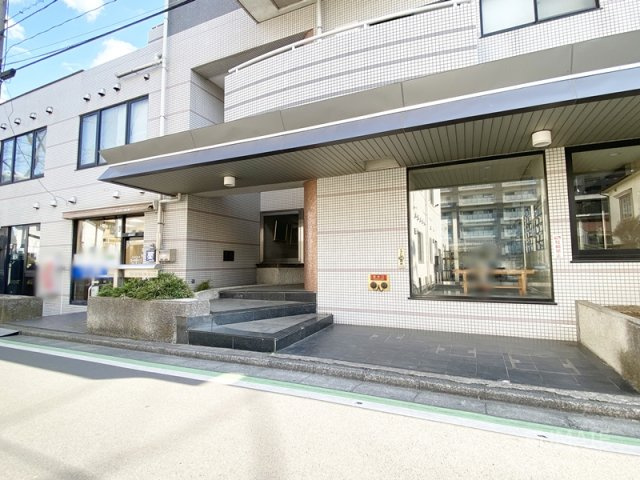 V.I.Pロイヤル氷川台のエントランス|エントランスです！