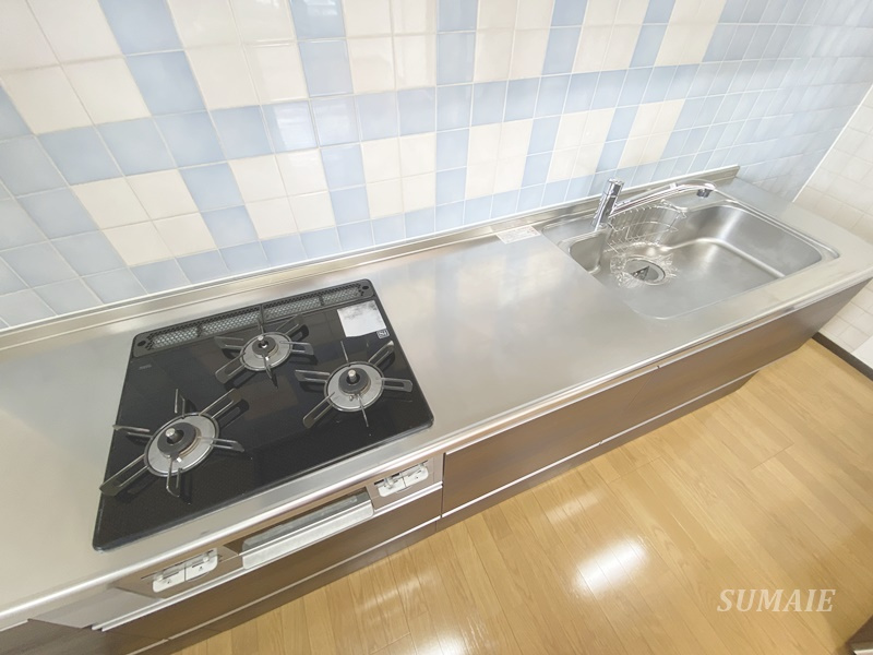 V.I.Pロイヤル氷川台のキッチン|グリル付きガスコンロです！