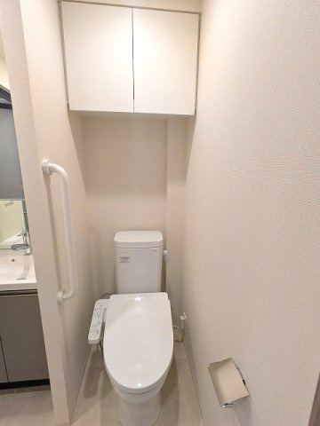 geo ent上野稲荷町のトイレ|温水洗浄便座です