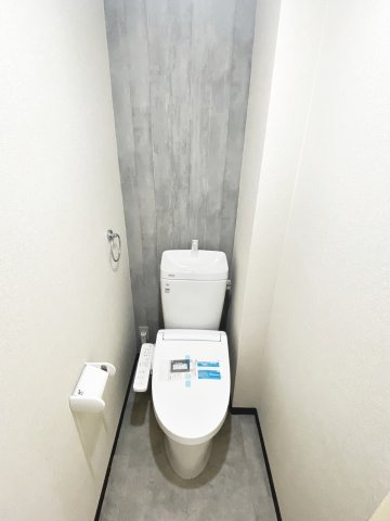 ドエル・イニシオ宝塚売布のトイレ|ゆったりとした空間のトイレです