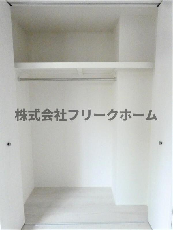 武蔵野市境２丁目のアパートの収納