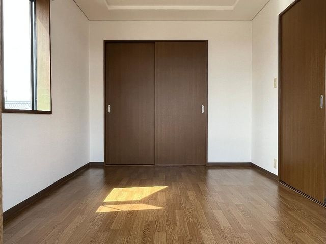 メゾン　ド　アンジュ　の洋室
